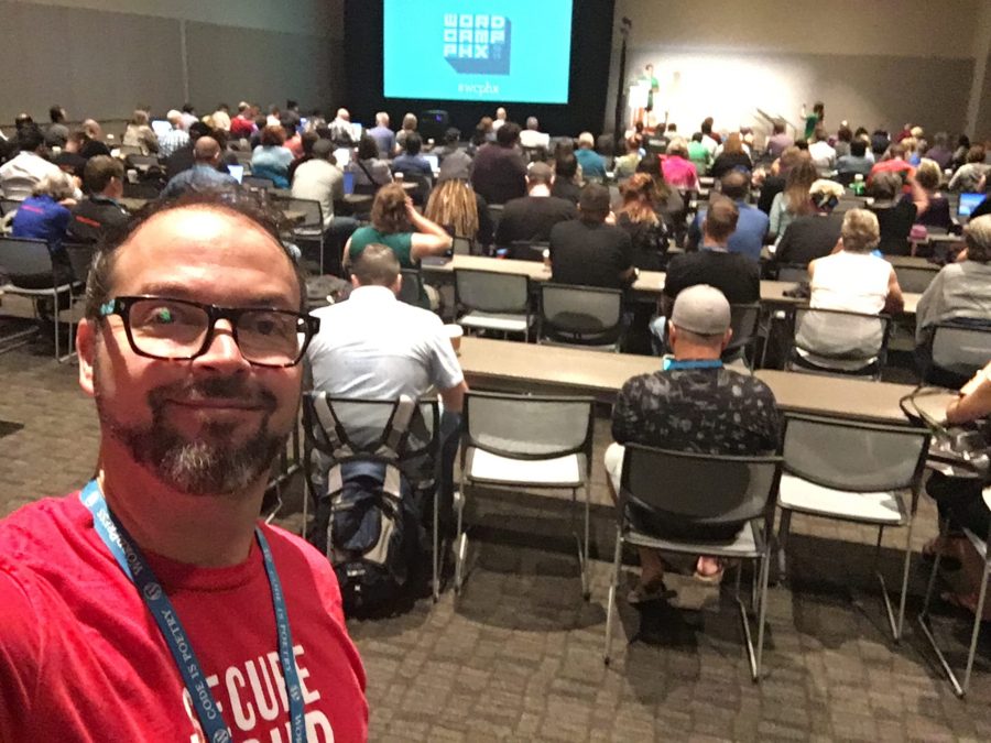 A big crowd at WordCamp Phoenix